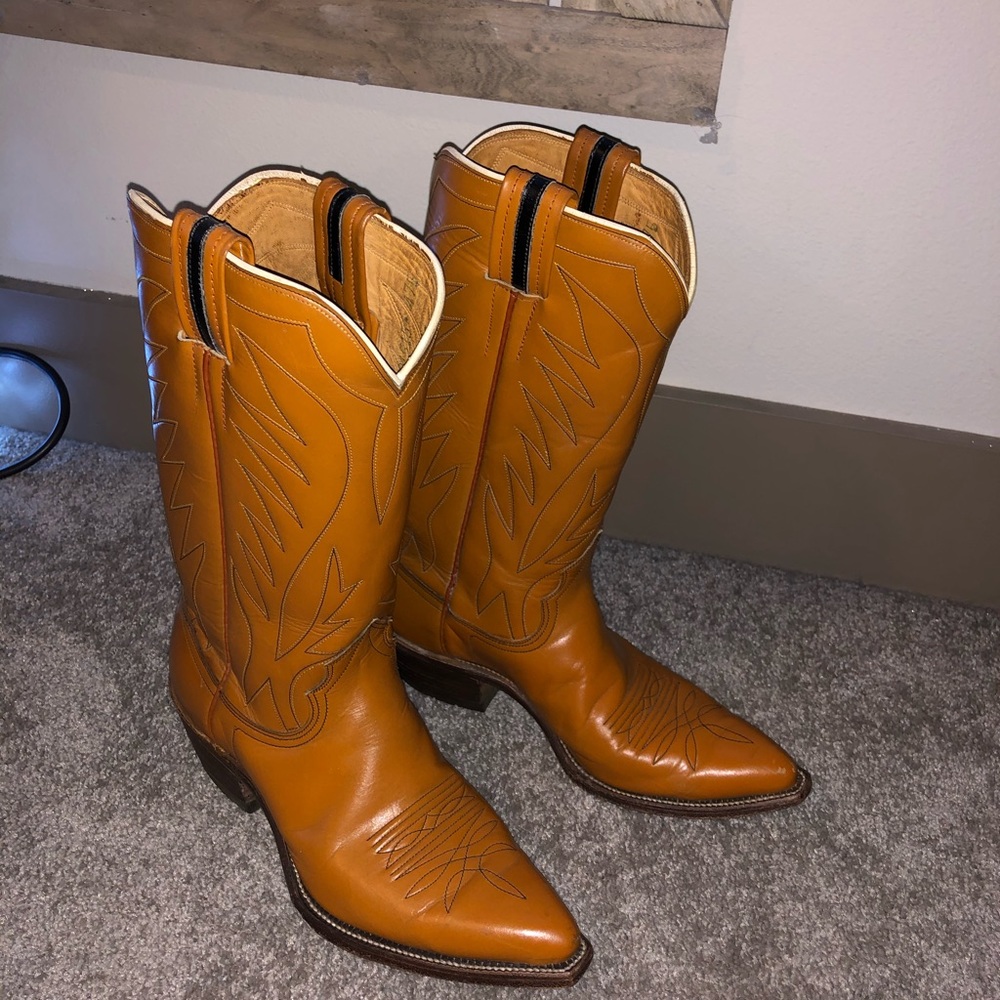Western vintage cowgirl boots